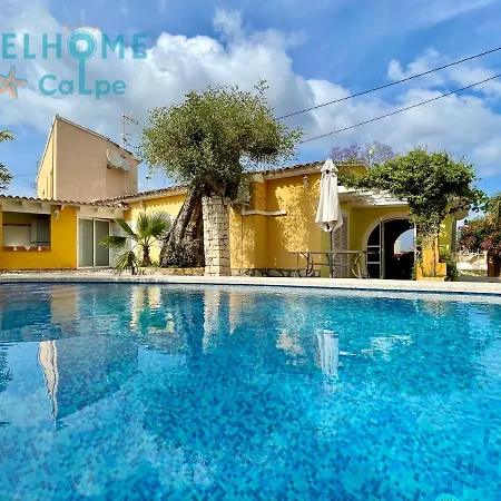 Orangada Con Piscina Privada كاليبي